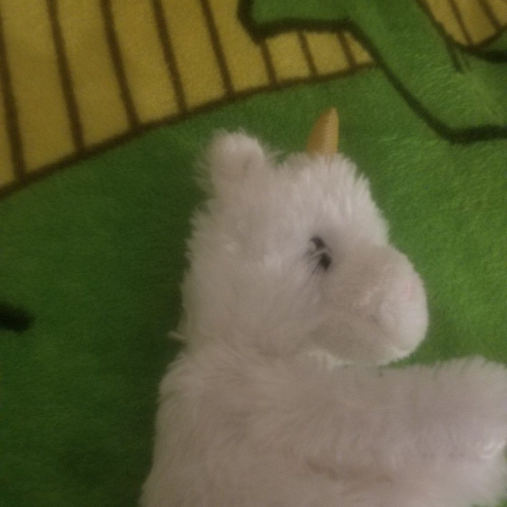 Unicorn stuffed animals